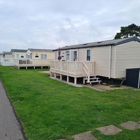 127Cs Hoburne Naish Holiday Park Хайклиф Екстериор снимка